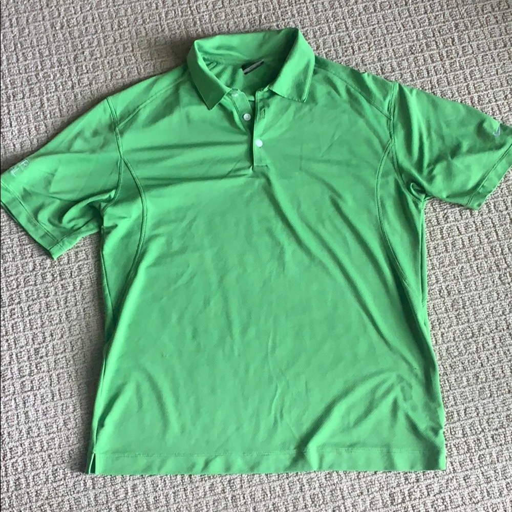 Nike Men’s golf polo tshirt